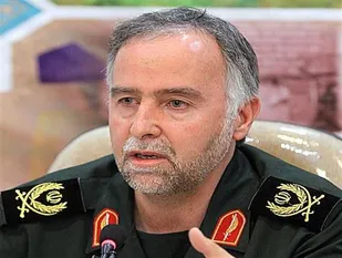 اخلاق با اقتدار قابل جمع شدن است/جوانان سرباز در اوقات فراغت خود در محیط های سربازی مطالعه کنند