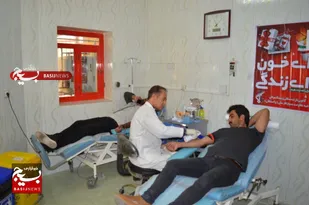 اهداء خون توسط جمعی از پایوران و وابستگان سپاه فارسان