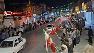 مردم گتوند هر شب با تجمعات شبانه شعار &laquo;مرگ بر آمریکا&raquo; و &laquo;مرگ بر اسرائیل&raquo; سر می&zwnj;دهند