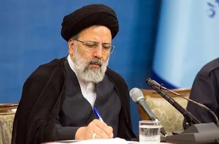 رئیس قوه قضائیه به دادستان&zwnj;کل کشور و معاون بین&zwnj;الملل قوه قضائیه برای بازگرداندن مفسدان فراری به کشور دستور داد