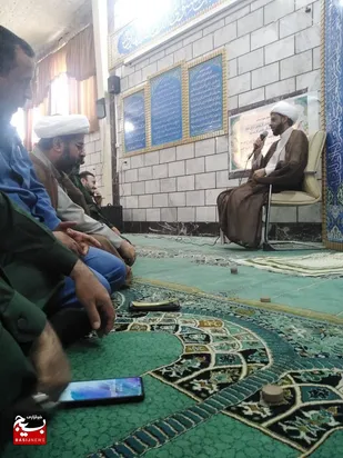 نشست صمیمی امام جمعه خرمشهر با پایوران ناحیه مقاومت بسیج خرمشهر