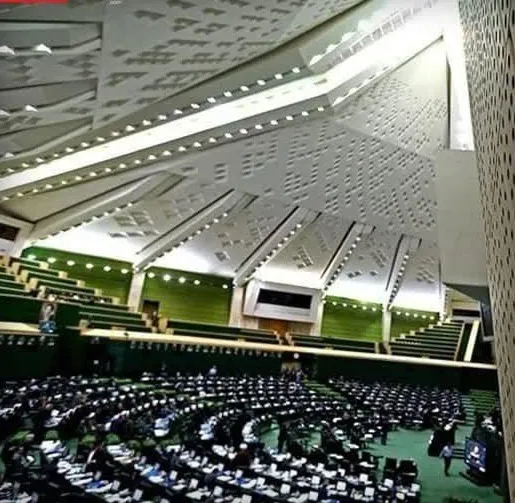 ادامه بررسی لایحه بودجه ۱۴۰۱ در مجلس