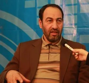 حق کارگران معدن آق دره شلاق خوردن نیست/ اجازه دهید صدای اعتراض کارگران یک منطقه آلوده به سیانول شنیده شود