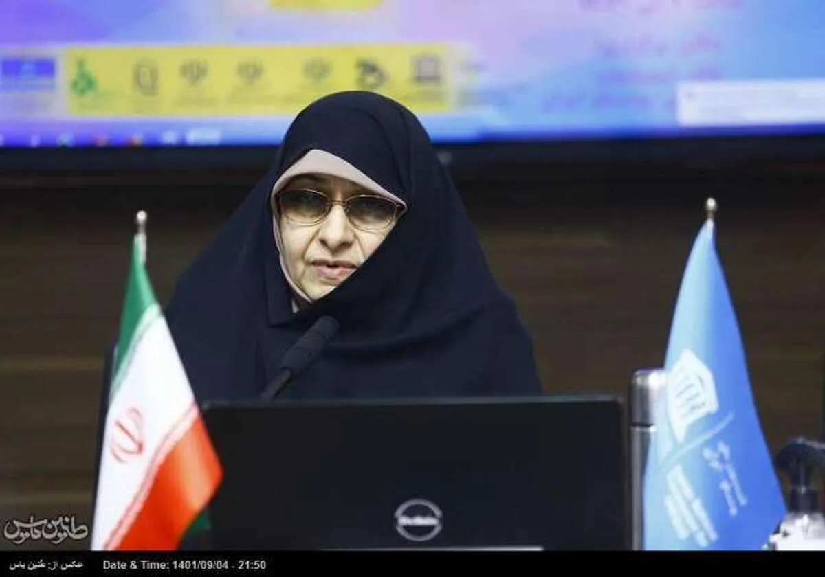 معاونت ریاست جمهوری در امور زنان و خانواده:
دشمن از الگو شدن زن موفق ایرانی در جامعه اسلامی می‌هراسد