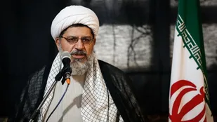 دشمن می&zwnj;خواهد از سپاه انتقام بگیرد/پیوند مردم و سپاه ناگسستنی است