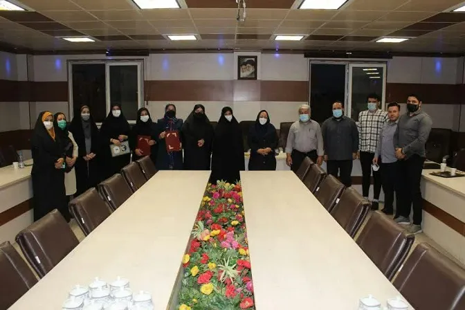 بهره گیری از پتانسیل‌های بسیج بانوان در جهت نظارت  بر واحدهای صنفی  ویژه بانوان