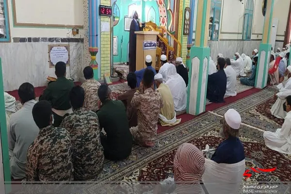 گرامیداشت هفته دفاع مقدس در نماز جمعه در بخش کتیج شهرستان فنوج
