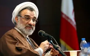 تفرقه میان مردم و مسئولان در مسیر آرمان&zwnj;های انقلاب نیست