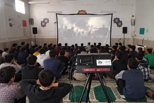 &laquo;جانشین&raquo; در مسیر عدالت فرهنگی؛ از ۸۳۰ اکران سیار تا حضور ۷۰ هزار مخاطب