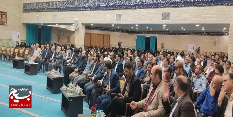 بهره‌برداری از ۱۷ پروژه آموزشی قم با حضور مجازی رئیس جمهور