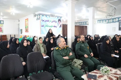 مردمی سازی اقتصاد مقاومتی از رسالت های بسیج سازندگی
