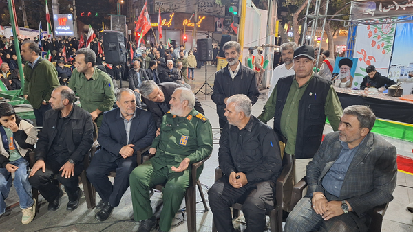 قلدران جهان برای نجات آمریکا، دست به دست هم داده‌اند