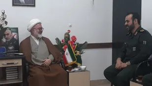 دیدار فرمانده سپاه استان سمنان با امام جمعه شاهرود+ تصاویر