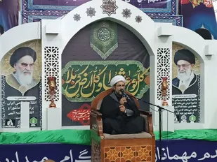 عامل به وجود آورنده انقلاب اسلامی و دلیل استمرار آن، مکتب عاشورای حسینی است