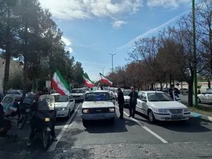 بزرگداشت یوم الله 22 بهمن  با مسیر پیمایی  خودرویی و موتوری وبرنامه های جشن و سخنرانی و ...