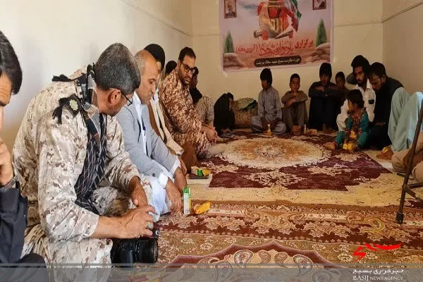 دیدار و تجلیل از خانواده شهدا در بخش بم‌پشت