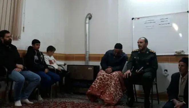 نشست روشنگری در پایگاه بسیج شهید اشرفی ارجنک خوانسار
