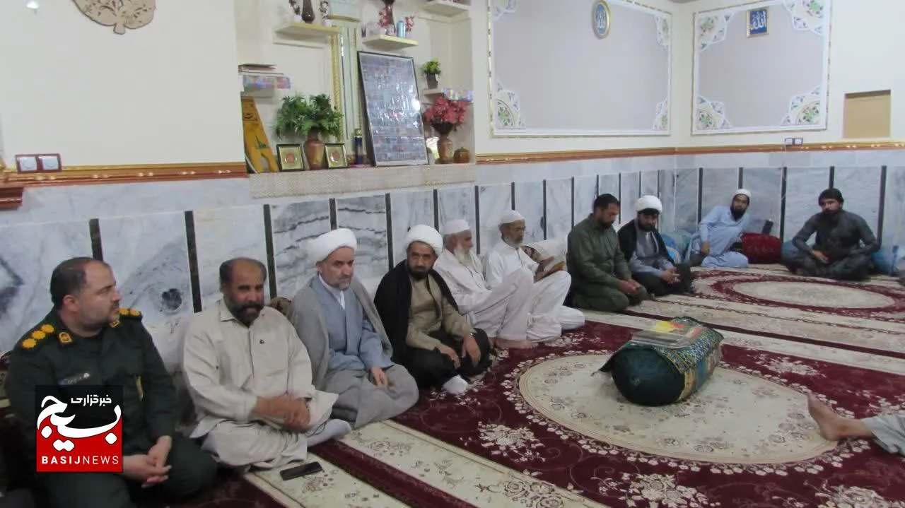 دیدار با خانواده شهید حسین بر در شهرستان سراوان