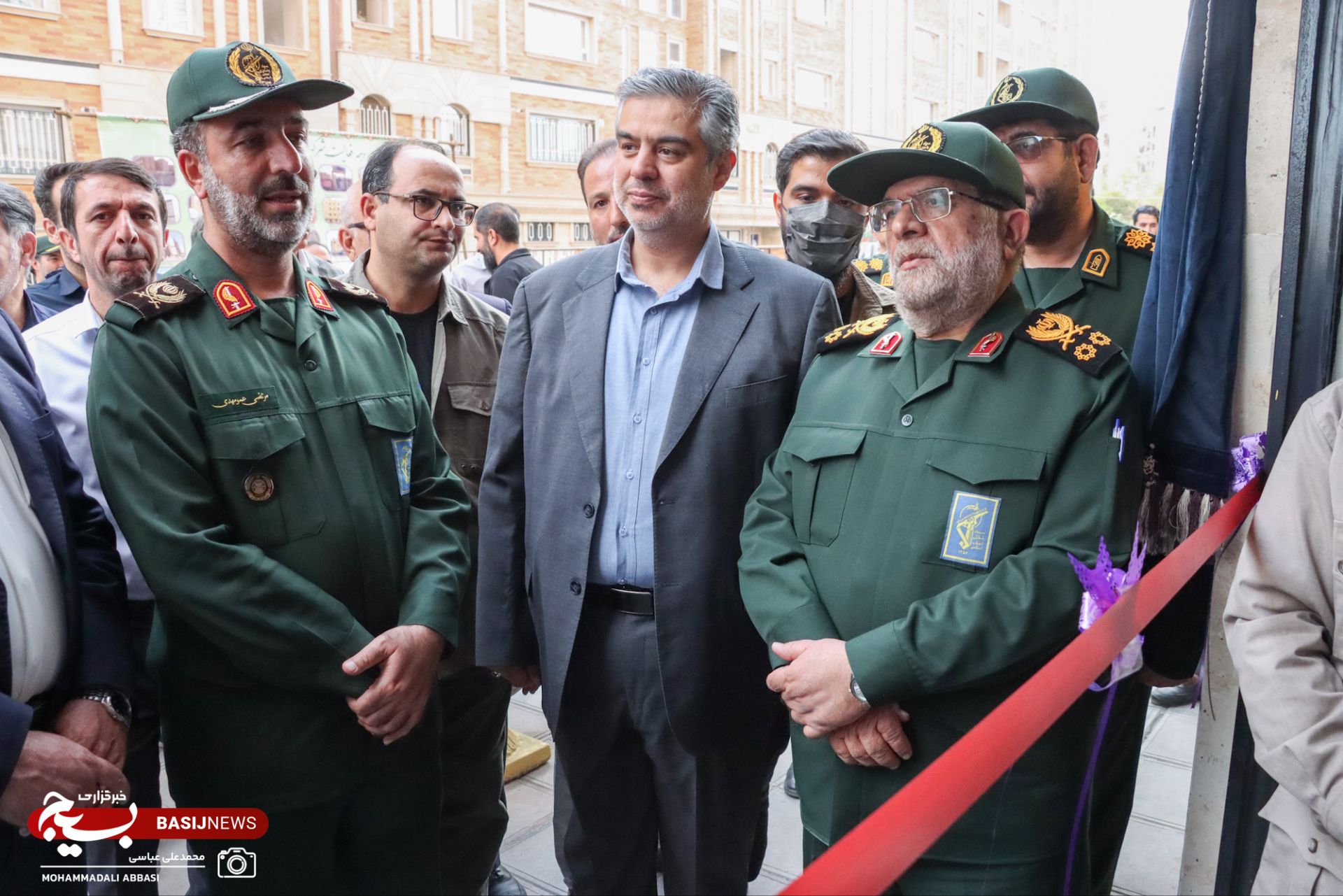 رفع دغدغه‌های زندگی و تامین نیازهای اساسی نیروهای سپاه، زمینه خدمت‌رسانی بهتر آنان و تقویت توان عملیاتی این مجموعه را فراهم می‌کند.