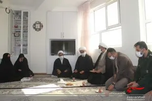 دیدار مسئولین ناحیه امام حسن (ع) با خانواده&zwnj;های شهدا
