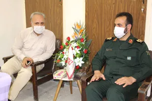 بازدید فرمانده سپاه استان سمنان از نمایندگی روزنامه های سراسری