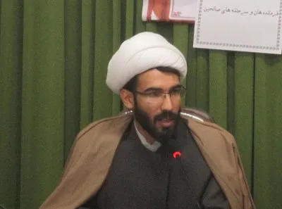 سرمربی‌ها بازوان فیزیکی حلقه‌های صالحین هستند