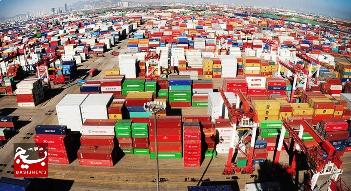 صادرات بیش از ۱۳ میلیون تن کالا از گمرکات خوزستان به آنسوی مرز‌ها