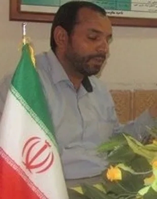 "بسیج" کتابی که به قلم حکمت امام نگاشته شد