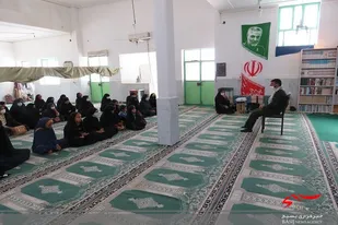 برگزاری کارگاه دختران جوان با موضوع چادرحجاب برتر به مناسبت هفته بسیج
