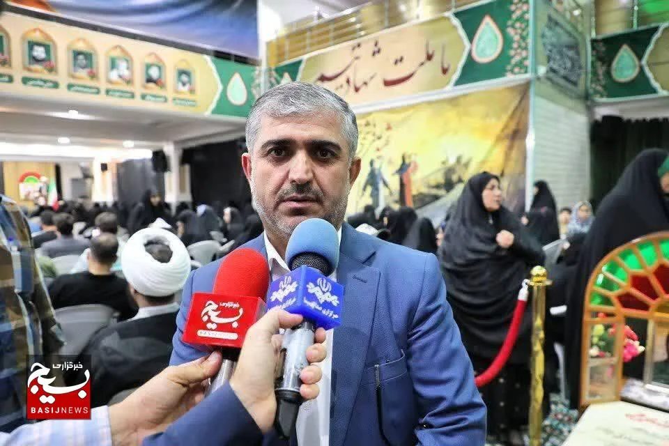 دشمن به دنبال براندازی از طریق «تغییر سبک زندگی» است