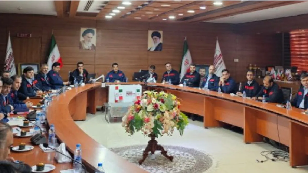 باید بتوانیم ثبت رکورد‌های جدید در فولاد اکسین خوزستان را زمینه سازی کنیم