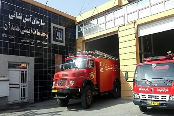  آتش سوزی مغازه تعویض روغنی در چهار راه میدان بار