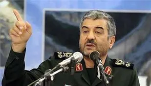 تهدید علیه ایران نه تنها نتیجه&zwnj;ای ندارد بلکه مضر است/ضرورت گسترش فرهنگ دفاع مقدس برای استمرار انقلاب اسلامی