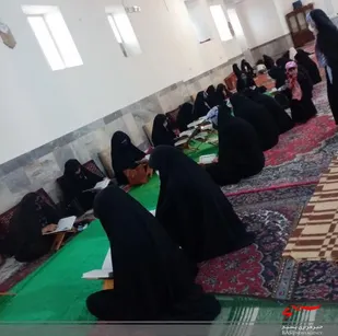 کلاس روخوانی و روانخوانی قرآن کریم ویژه ماه رمضان در پایگاه مقاومت بسیج خضرا روستای کوهان منطقه براآن شمال برگزار می&zwnj;شود