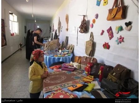 برپایی نمایشگاه صنایع دستی در پیربلوط