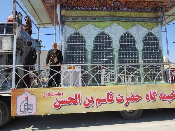 استقبال مردم دلوار از دو ضریح خیمه‌ گاه اهل بیت علیهم السلام