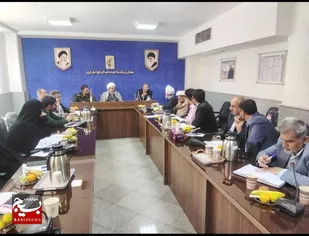 دیدار مسئول مدارس راهیان کوثر قزوین به همراه مدیران و مربیان آموزشی با مسئول نمایندگی ولی فقیه در سپاه صاحب الامر(عج) استان قزوین
