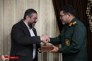 دیدار فرمانده سپاه انصارالحسین(ع) با مدیر شعب بانک ملی استان همدان