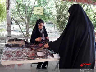 دورهمی دخترانه به مناسبت روز دختر