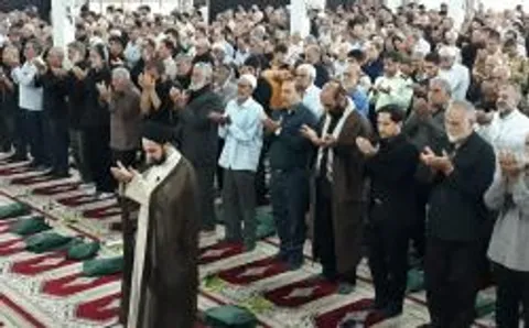 امام جمعه موقت اندیمشک: در سایه ولایت فقیه می توان در مقابل استکبار ایستاد