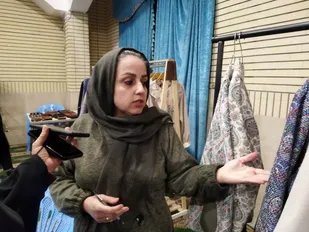 مثبت سوژه:
تجربه&zwnj; ۱۵ ساله، بانوی خانه&zwnj;دار را کارآفرین کرد
