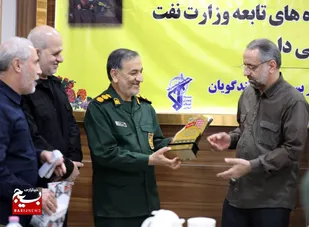 نشست فرمانده مرکز مقاومت بسیج وزارت نفت: تاکید بر وحدت، تخصص&zwnj;گرایی و مقابله با یاس&zwnj;آفرینی دشمن