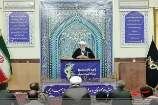 اداره جامعه اسلامی در پرتو حضور فقیه جامع الشرایط استوار خواهد ماند