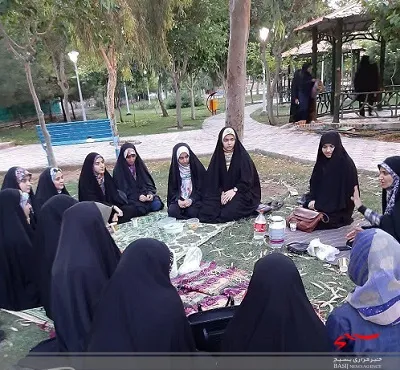 حلقه‌های معرفتی در بوستان‌ها