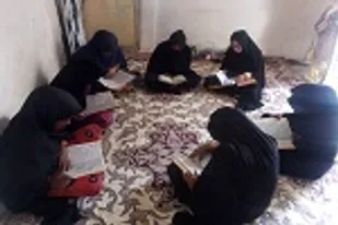 محفل انس با قرآن کریم ویژه بسیجیان خواهر پیشین برگزار شد