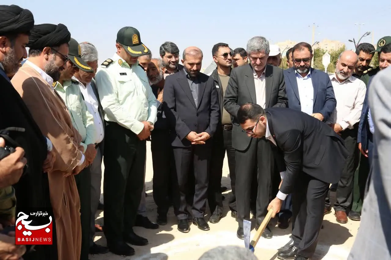 مجتمع فرهنگی، مذهبی و درمانی امام خامنه‌ای کلنگ‌زنی شد