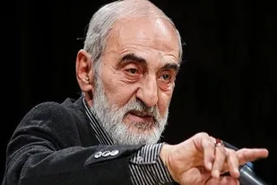 ما در جنگ، انقلاب را صادر کردیم/ انقلاب برای صدور ویزا نمی&zwnj;خواهد