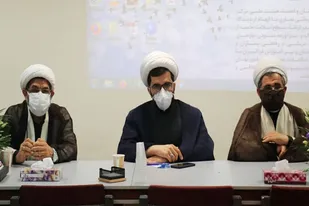 لبیک گروه جهادی نهاد رهبری به یاری کادر درمان بیمارستان نمازی
