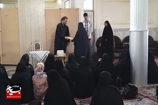 گواهینامه پایان دوره مقدماتی آموزش مداحی به متربیان اعطا شد