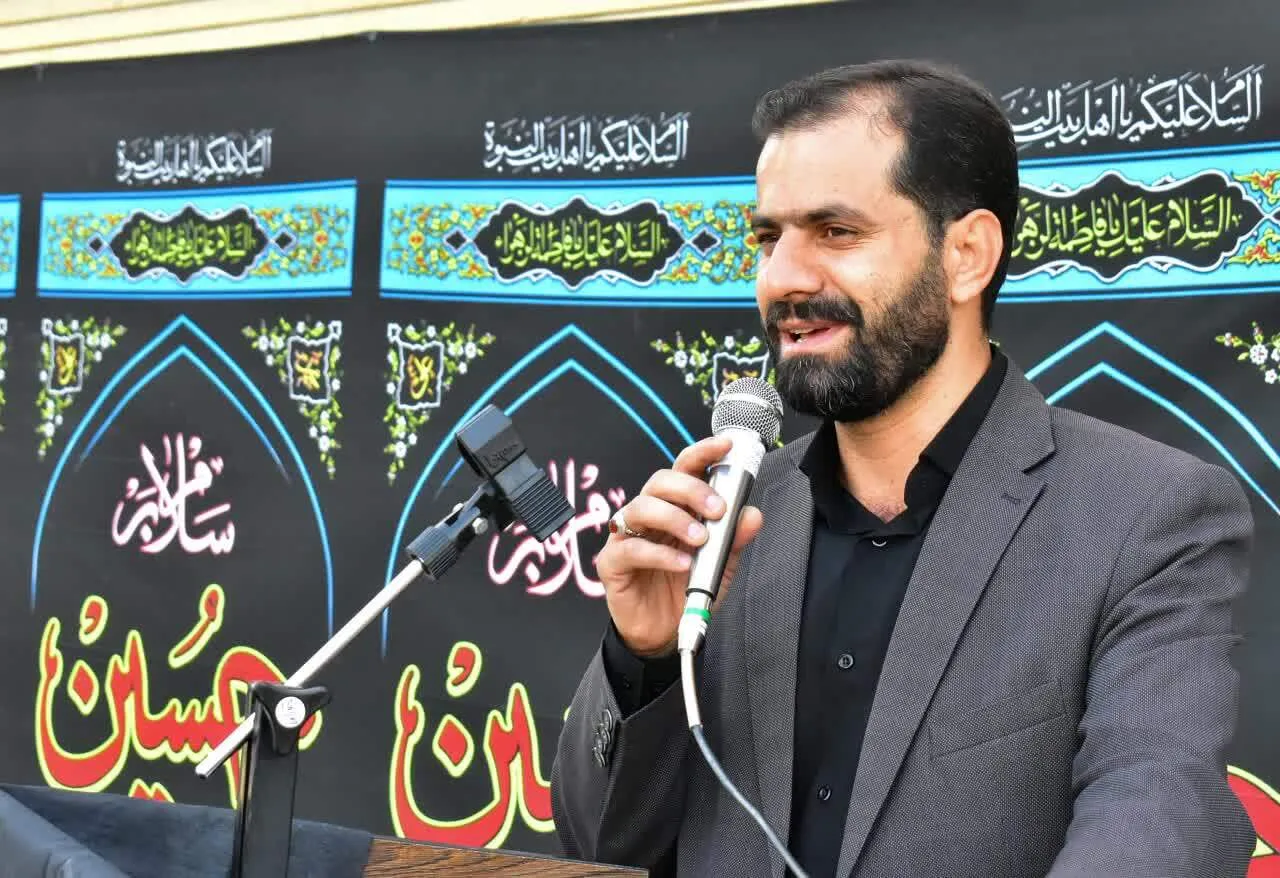 موکب داری دانش آموزان کهگیلویه و بویراحمدی در یاسوج +(فیلم)